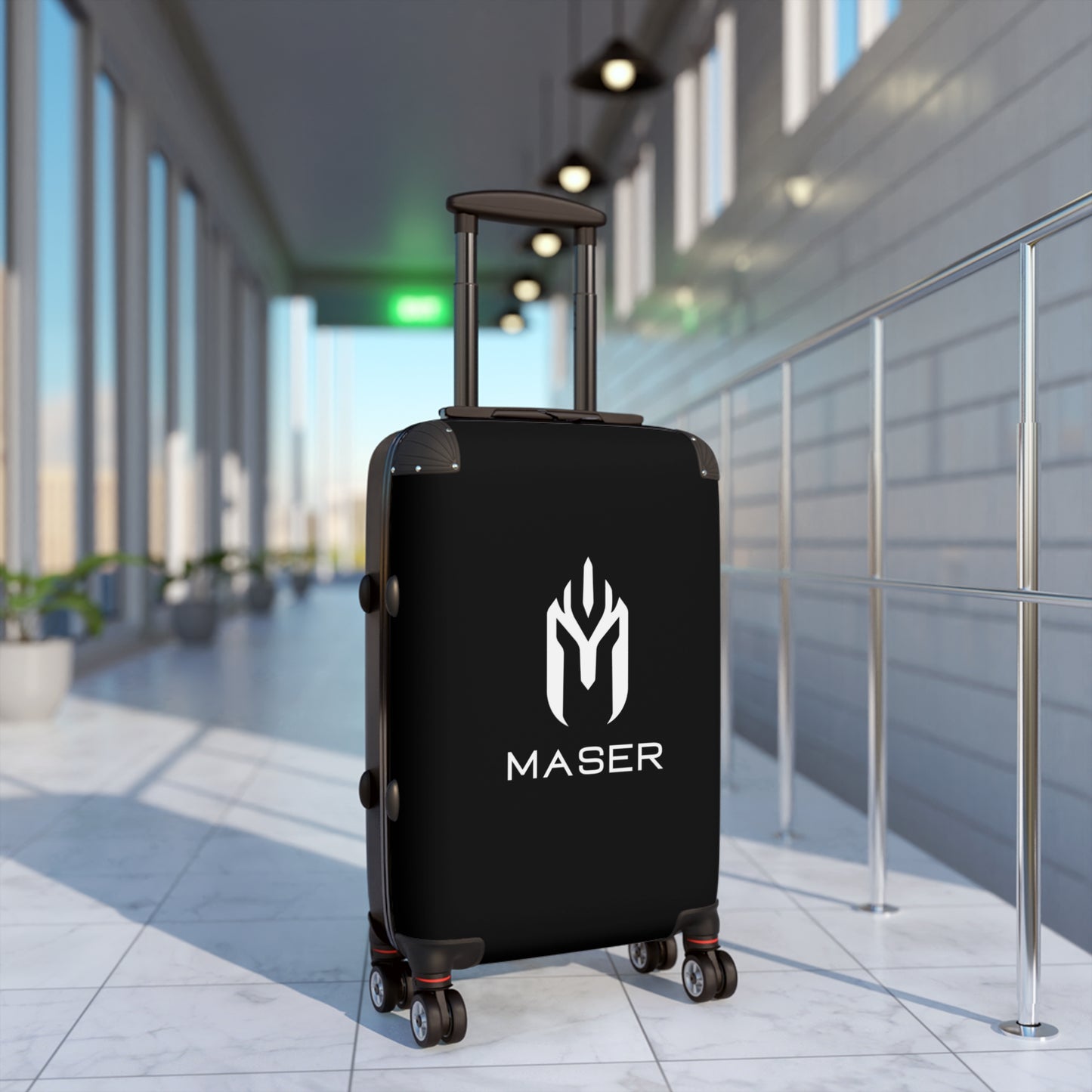 Maser Black Hardshell Suitcase - Stylish Travel Luggage for Adventurers
